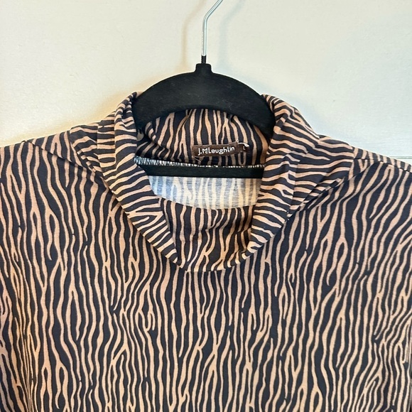 J MCLAUGHLIN Brown zebra print poly spandex woman quiet luxury turtleneck L - Picture 3 of 9
